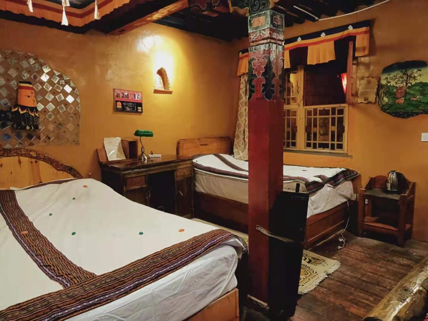 Shambhala Palace Hotel Lhasa Exterior photo